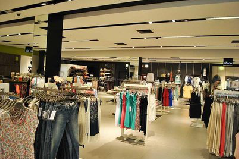 蒙自商场里的店面怎么装修？